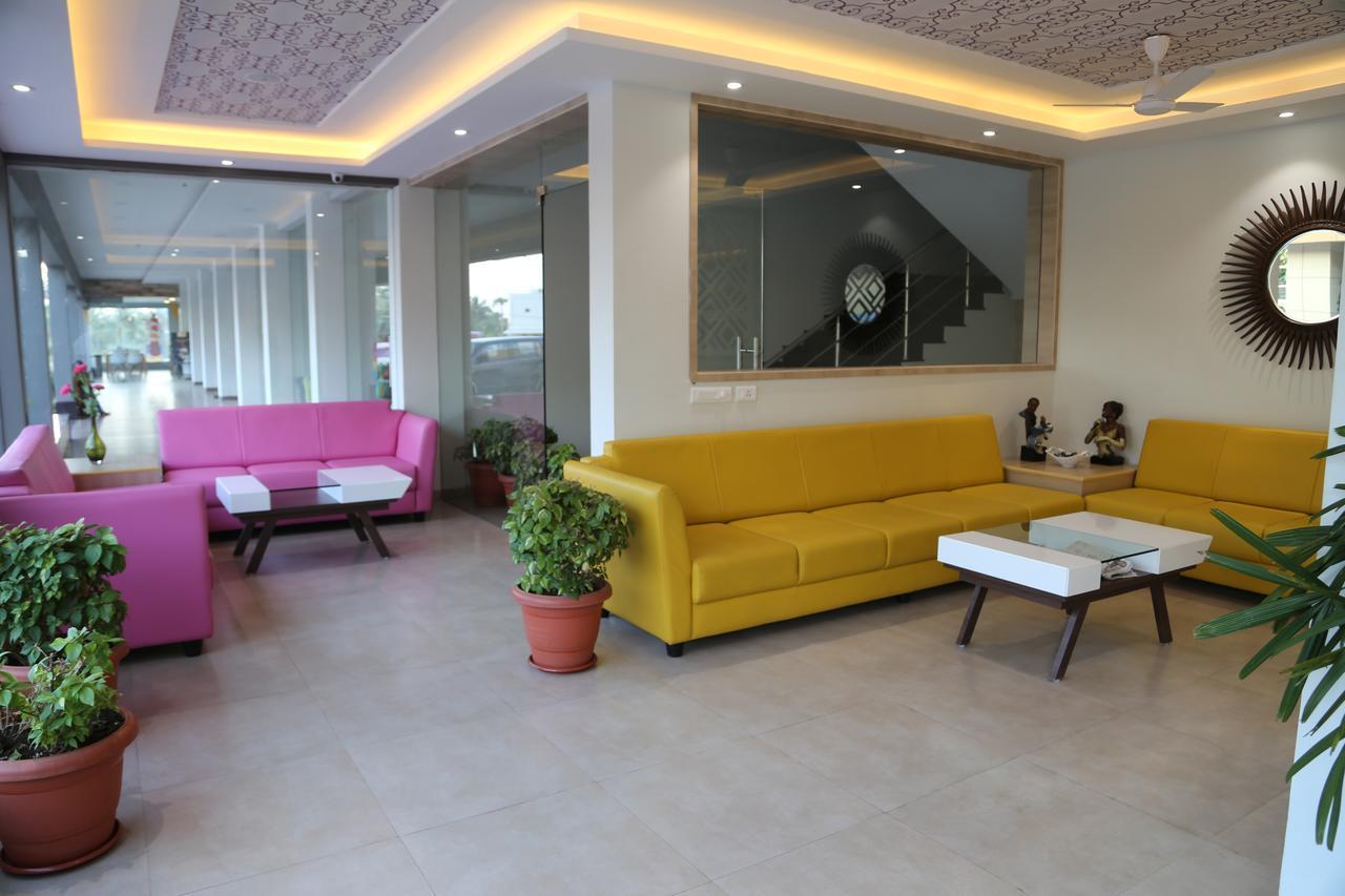 The Palm Residency- Ariyanoor Hotel Salem Exterior photo